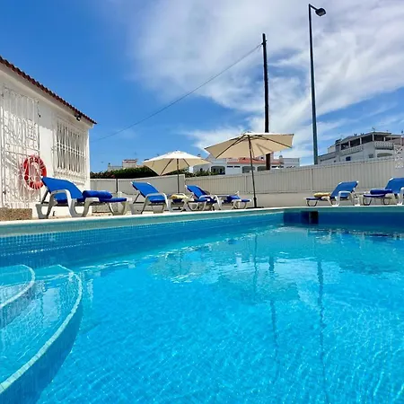 Rosa - Private Pool - 8 Pax -